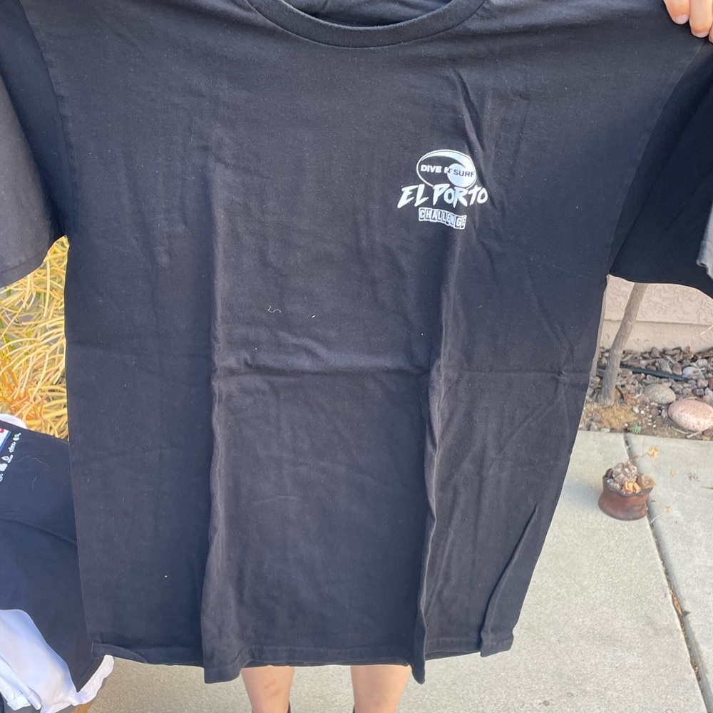 Surf contest tee